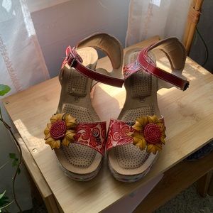 L’Artiste Ann Marie Sandal US size 8 1/2